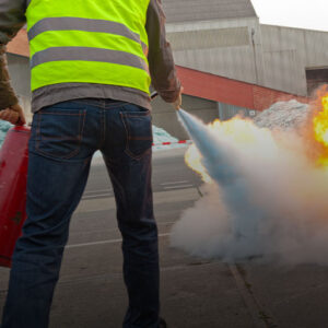 Formation Manipulation des extincteurs sur bac à feu